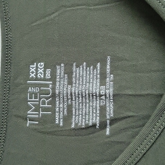 Time and Tru V Neck Long Sleeve Top - Picture 4 of 9